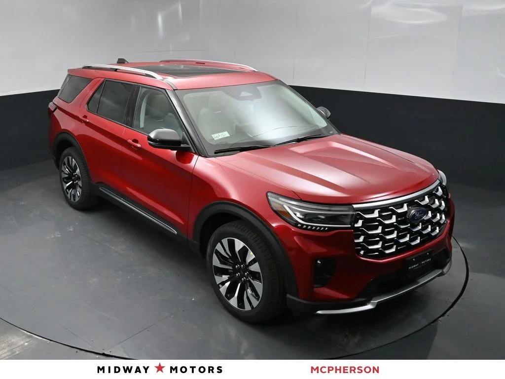 2026 Ford Explorer Platinum 4WD's photo