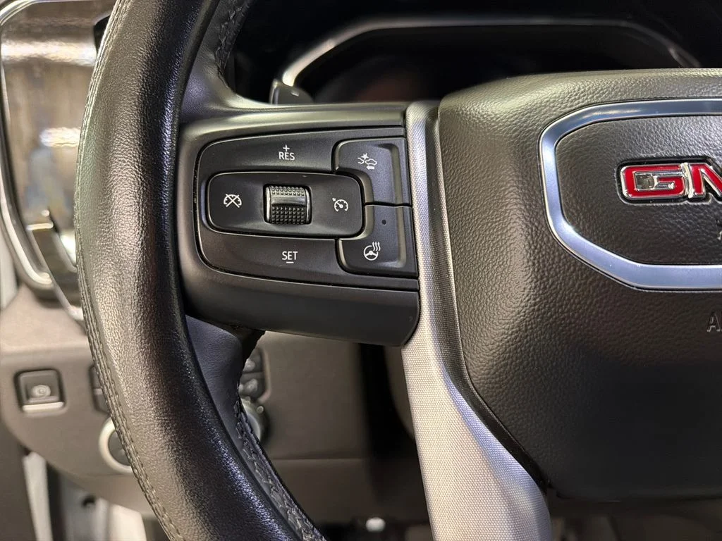 Certified Used 2025 White GMC Elevation image 20