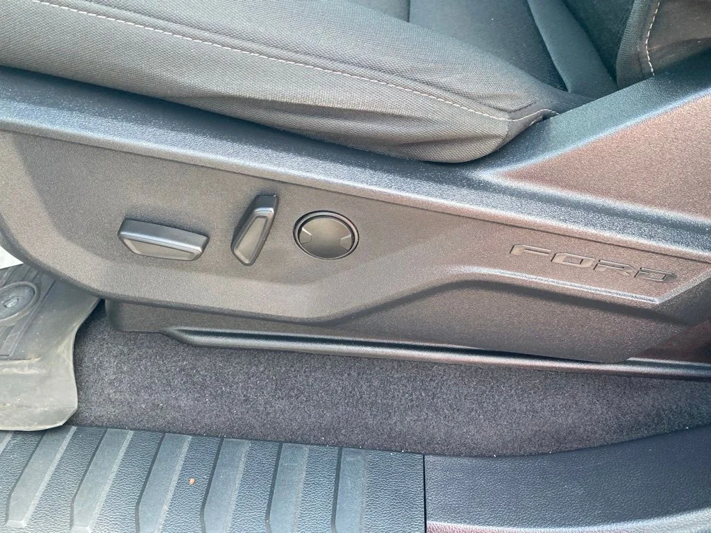 Used 2023 Carbonized Gray Metallic Ford XLT image 13