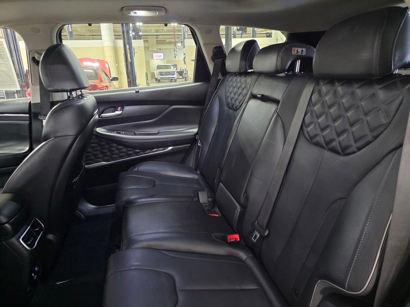 Used 2021 Cream White Hyundai Limited image 14