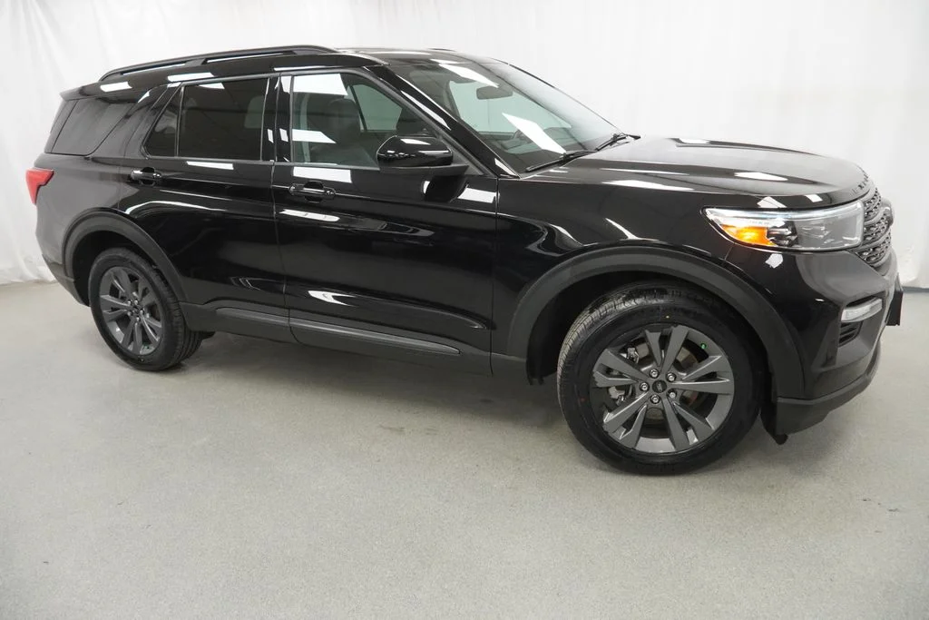 Used 2022 Black Ford XLT image 12
