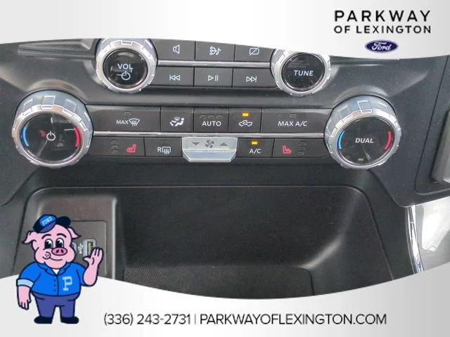 Used 2023 Black Ford XLT image 24