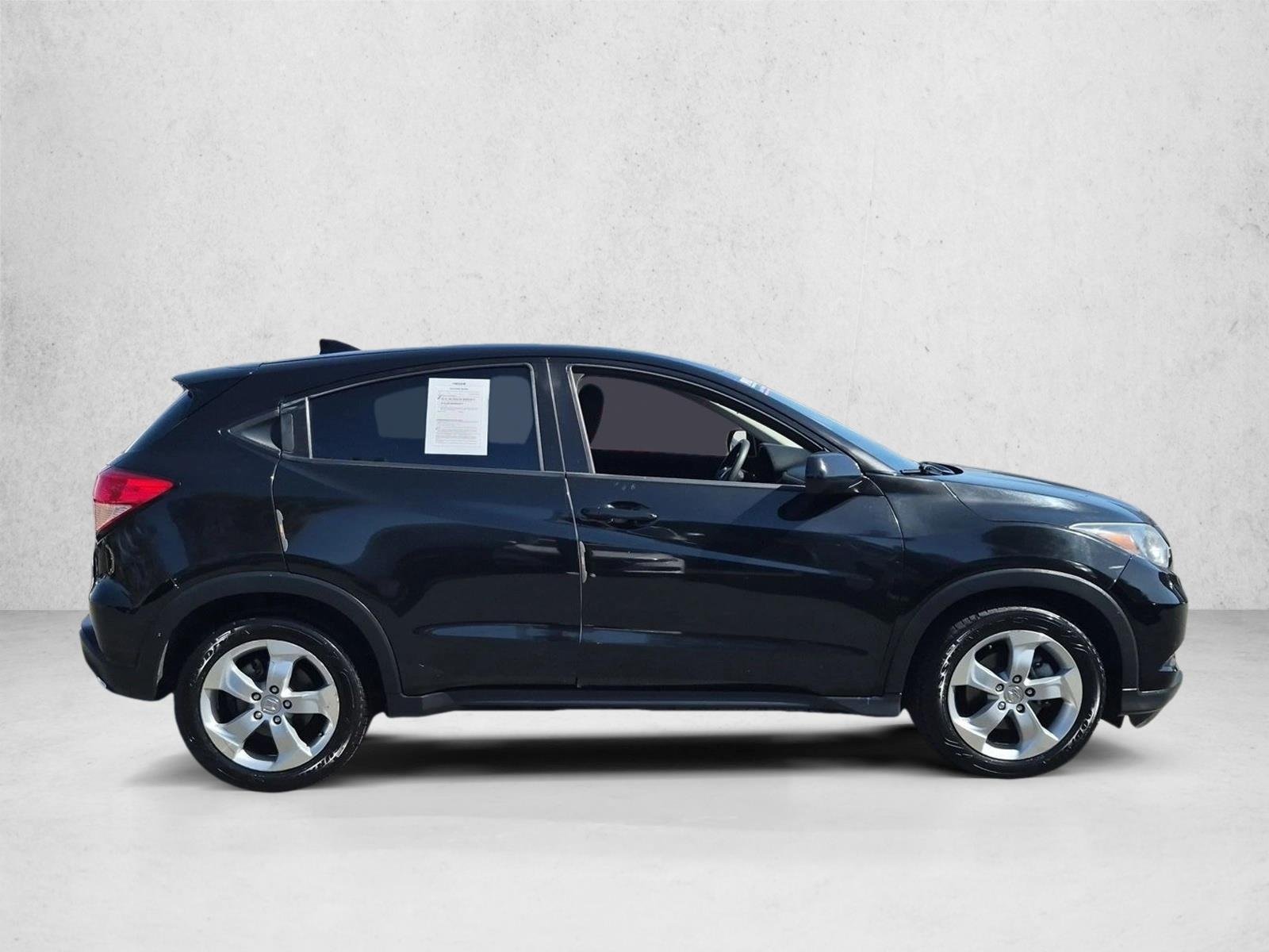 Used 2016 Crystal Black Pear Honda LX image 4