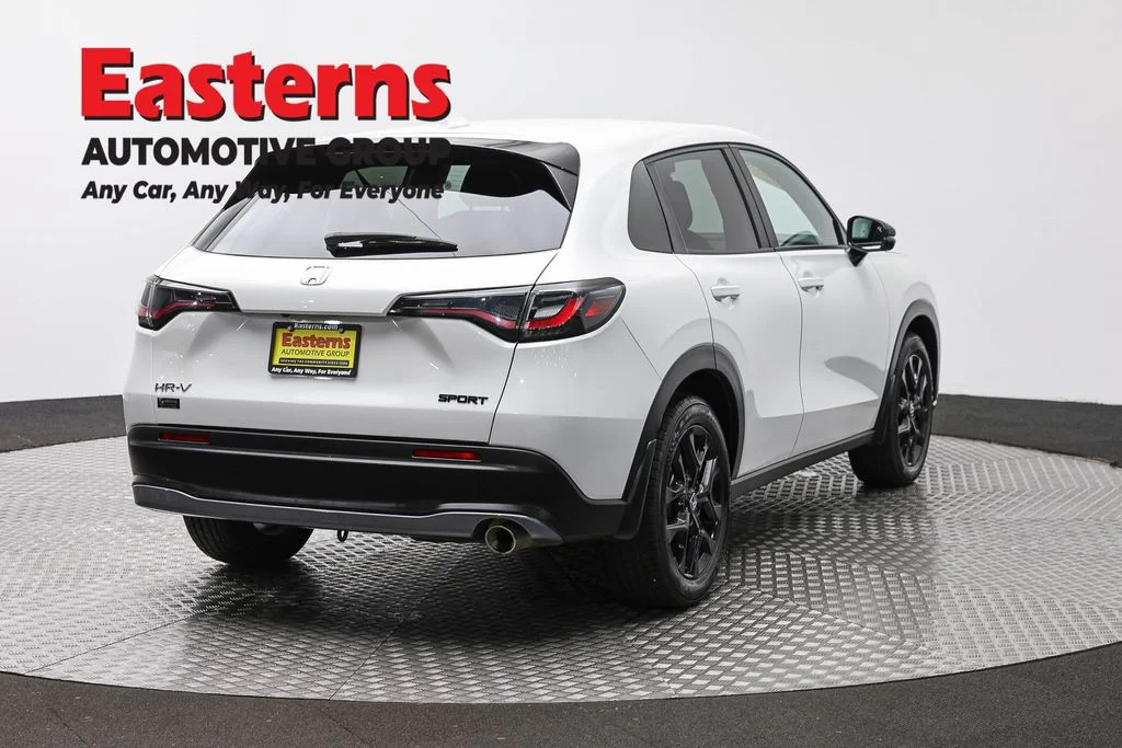 Used 2023 White Honda Sport image 5