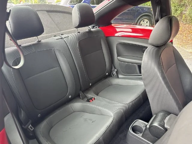 Used 2013 Red Volkswagen 2.5L image 11
