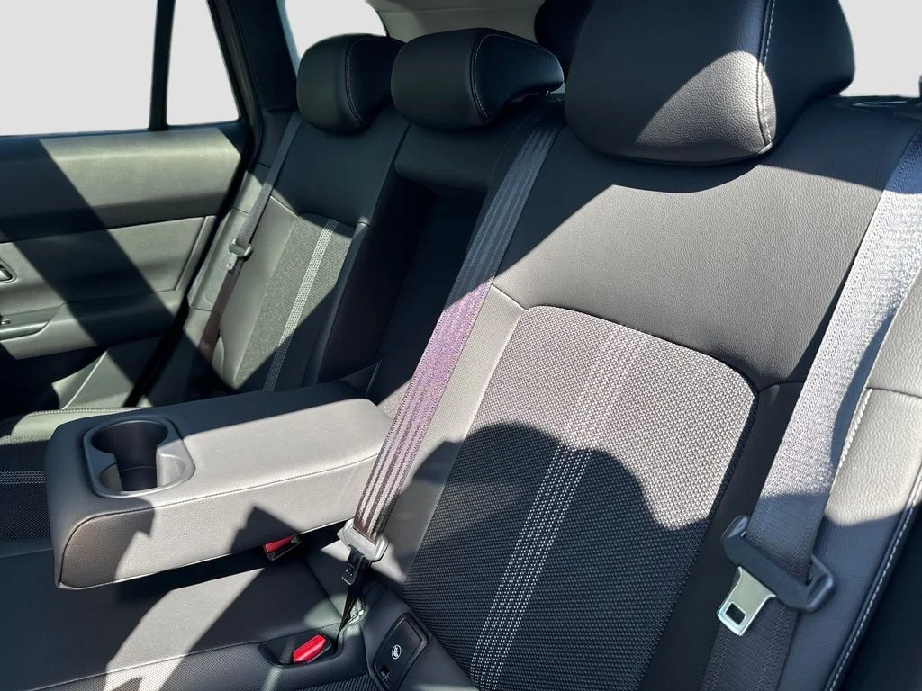 New 2026 Sand Metallic Mazda 2.5 S Meridian Edition image 15