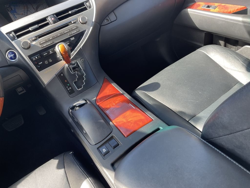 Used 2012 Black Lexus 450h image 21