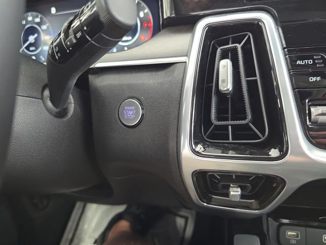 Used 2023 Gray Kia SX image 25