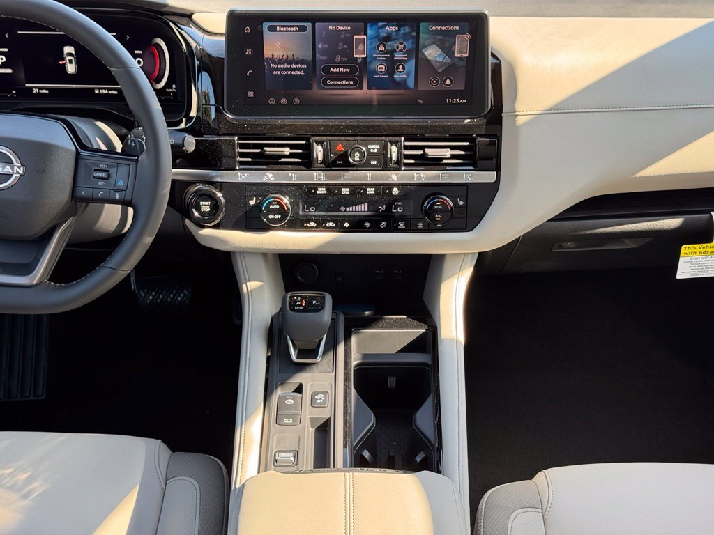 New 2026 White Nissan SL image 25