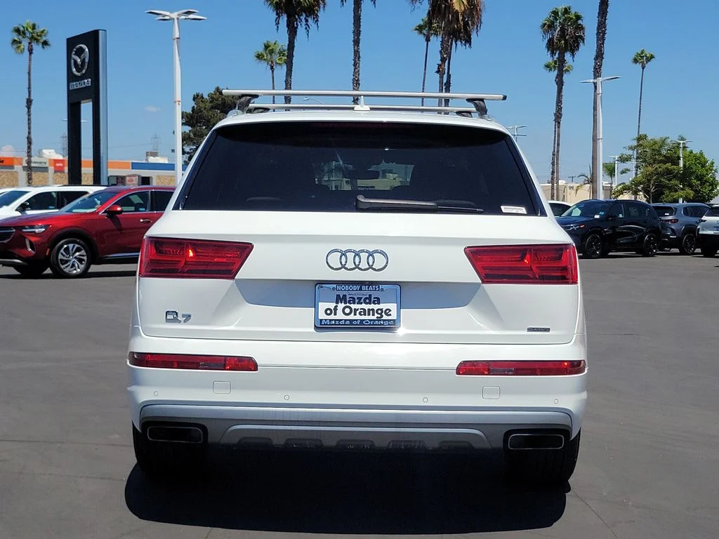 Used 2019 Carrara White Audi 45 Premium image 25