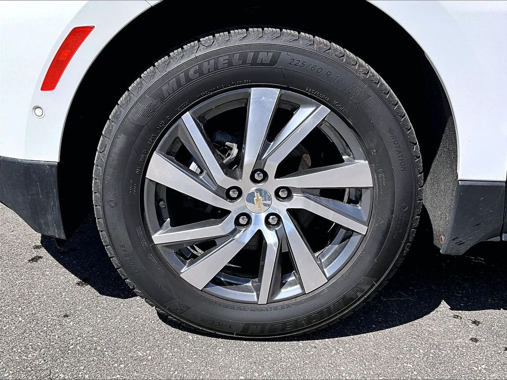 Used 2023 Summit White Chevrolet Premier image 7