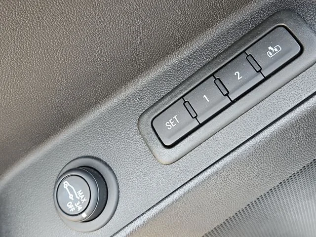 Used 2024 Beige Chevrolet Premier image 16