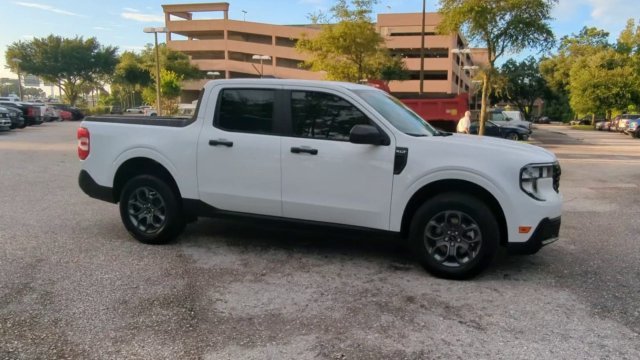 New 2026 Oxford White Ford XLT image 98