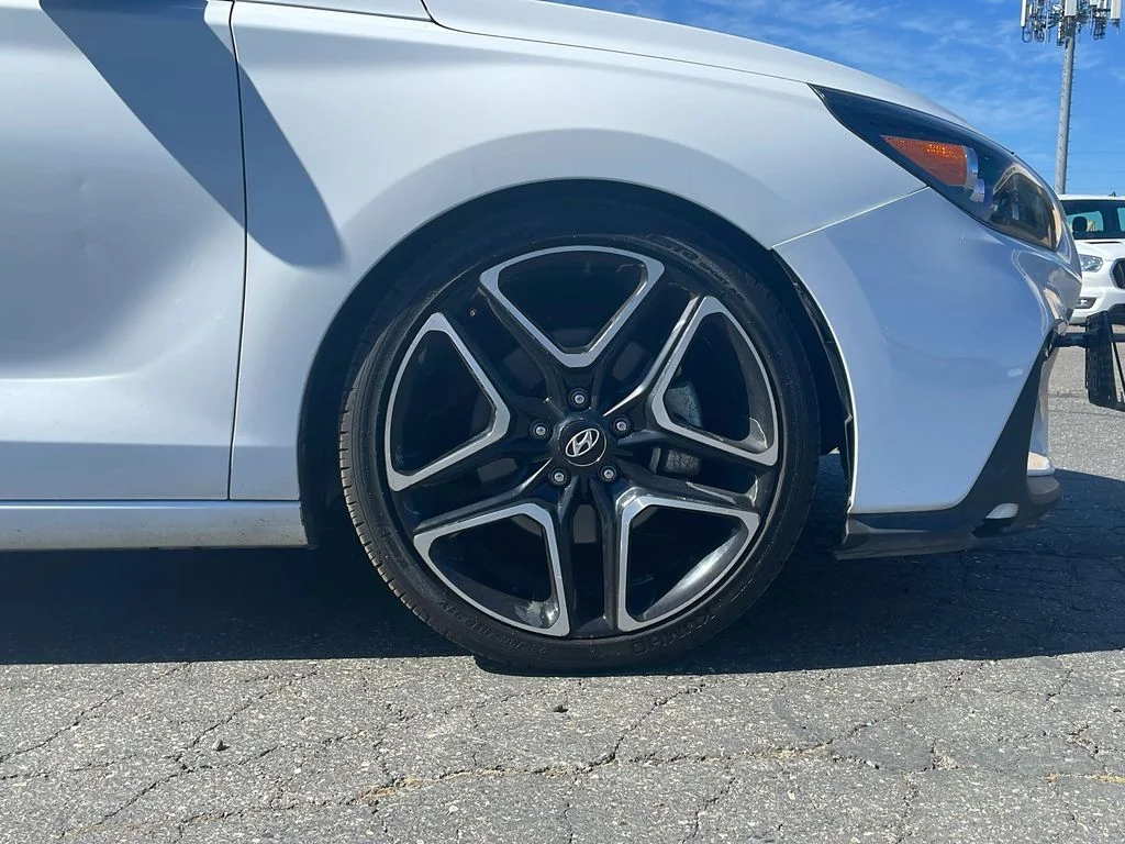 2019 Hyundai Elantra GT GT N Line - Photo 24