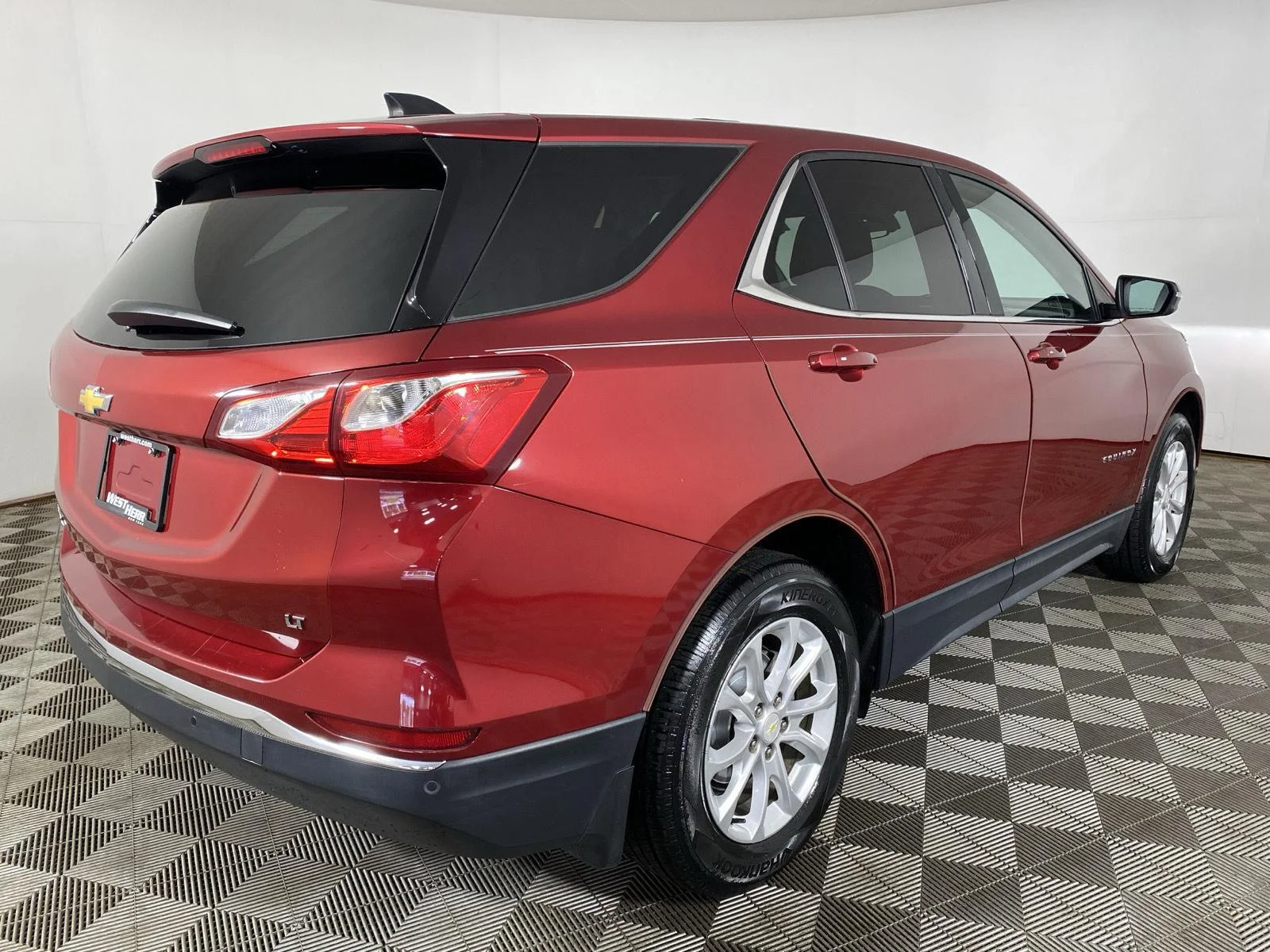 Used 2019 Cajun Red Tintcoat Chevrolet LT image 7