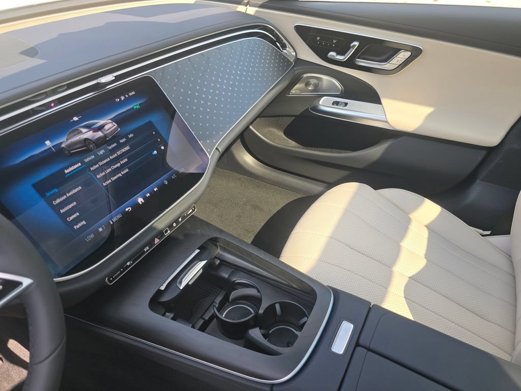 New 2027 Polar White Mercedes-Benz E 350 image 69