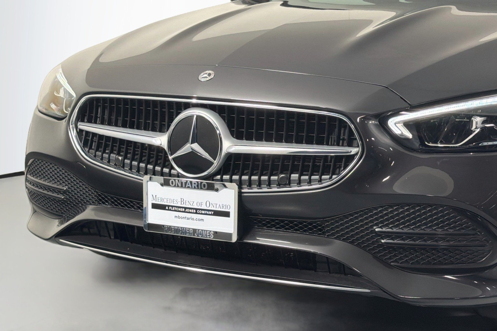 Used 2022 Graphite Grey Metallic Mercedes-Benz C 300 image 12