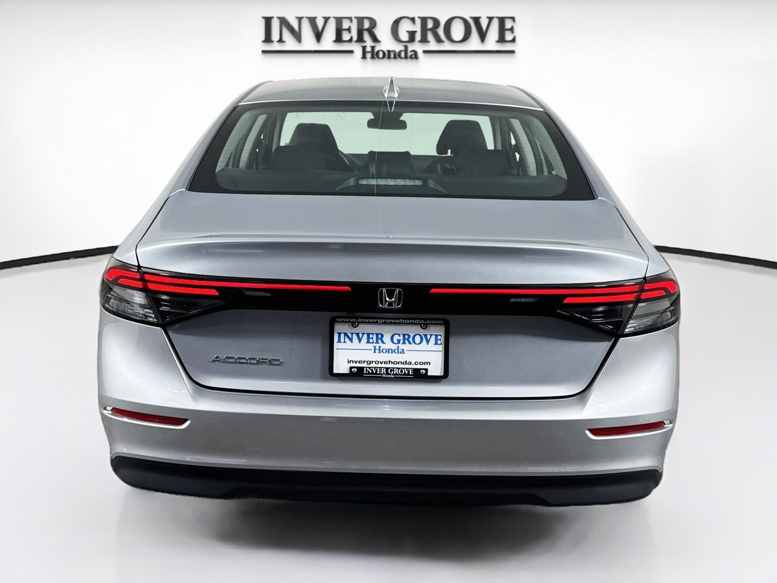 Used 2025 Solar Silver Metallic Honda LX image 6