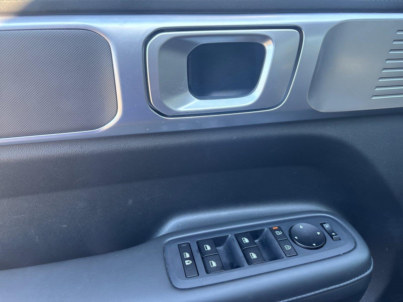 Used 2024 Earthy Brass Matte Hyundai XRT image 14