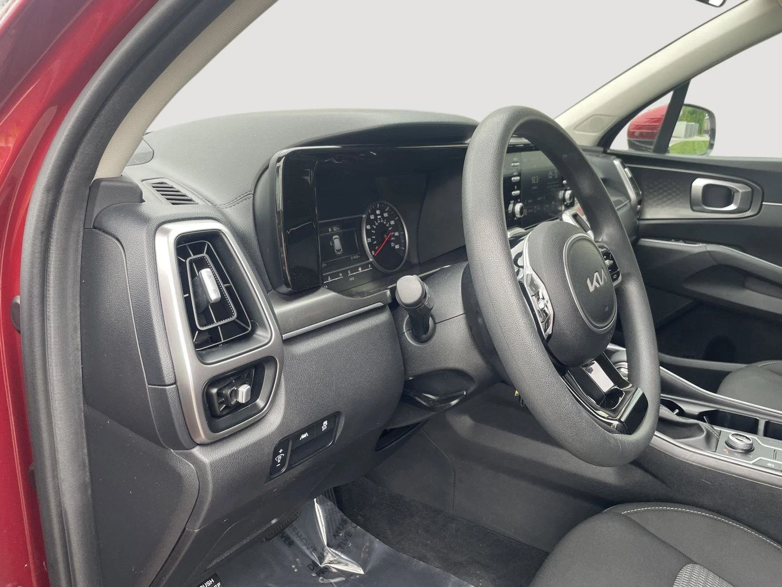 Used 2022 Passion Red Tintcoat Kia LX image 26