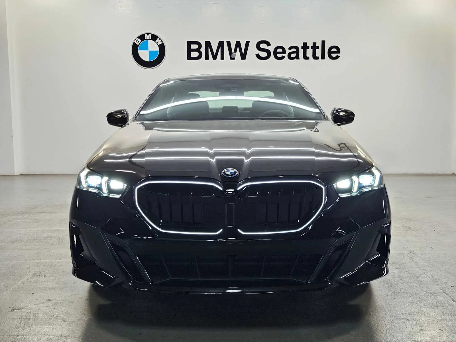 New 2027 Black Sapphire Metallic BMW xDrive image 6