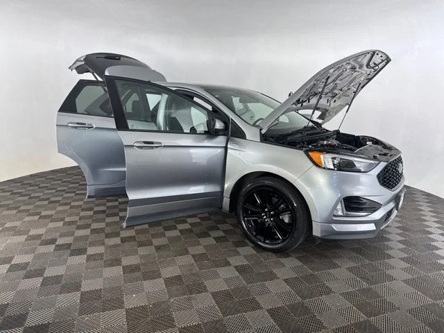 Used 2020 Silver Ford ST Line image 14