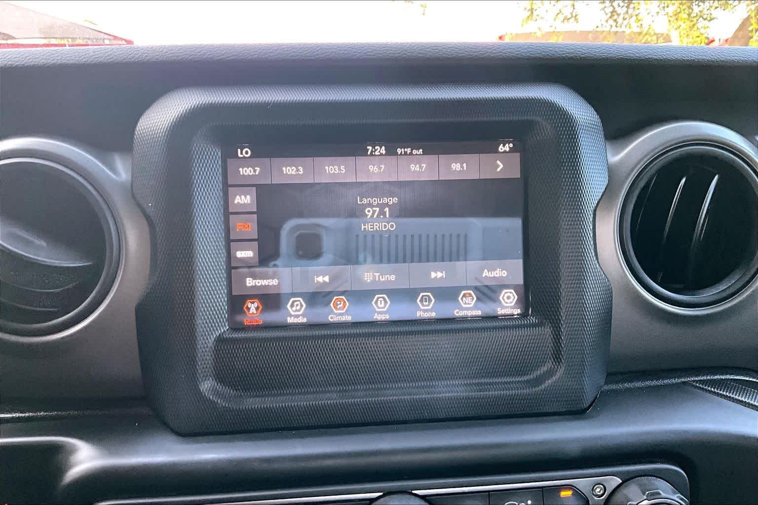 Used 2023 Hydro Blue Pearlcoat Jeep  image 31
