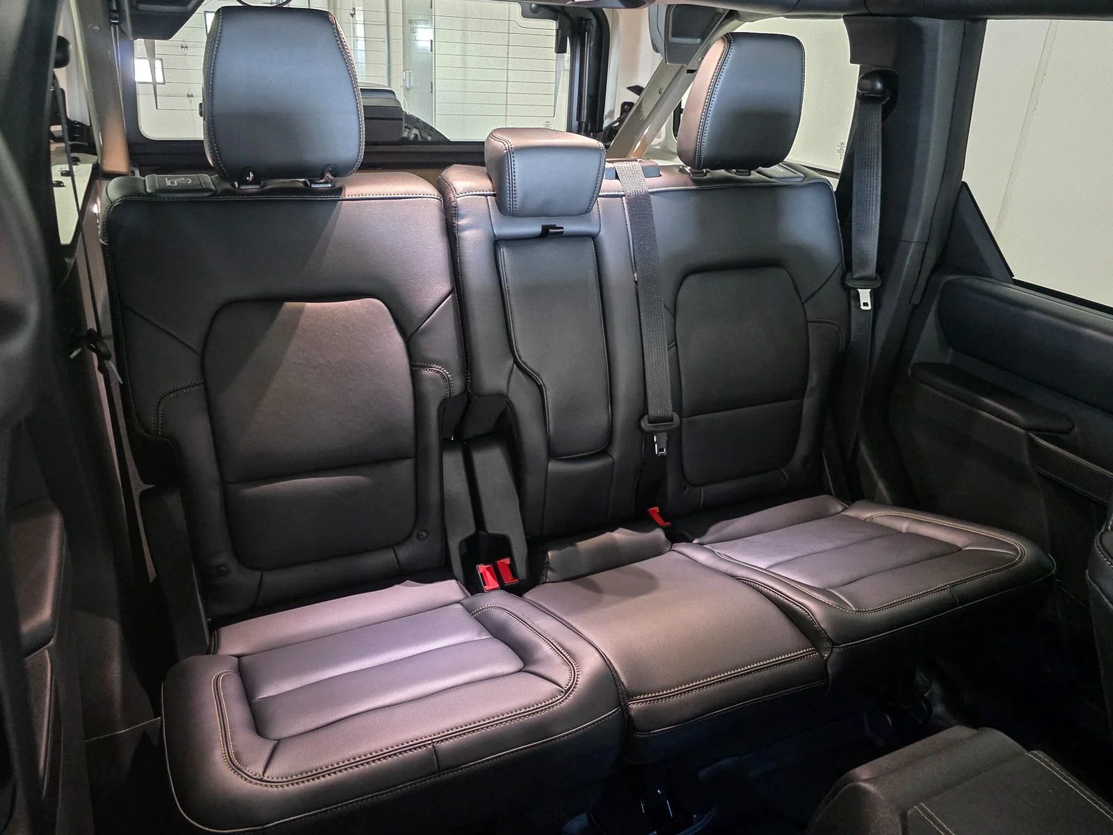New 2026 Marsh Gray Ford Badlands® image 22