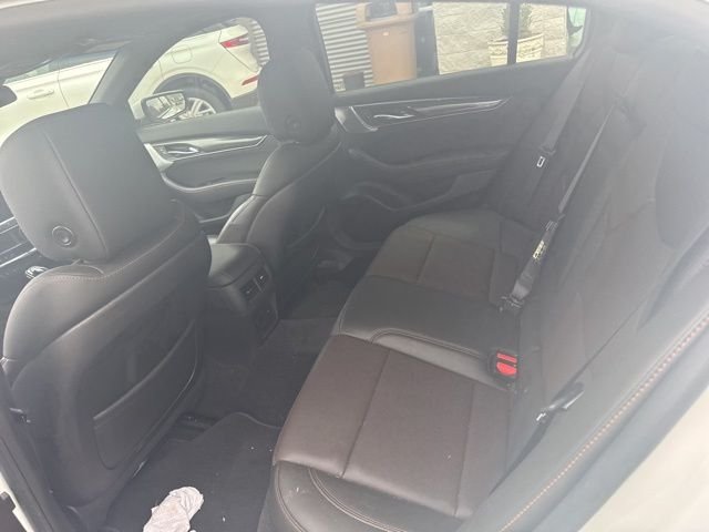 Used 2020 White Cadillac Sport image 4