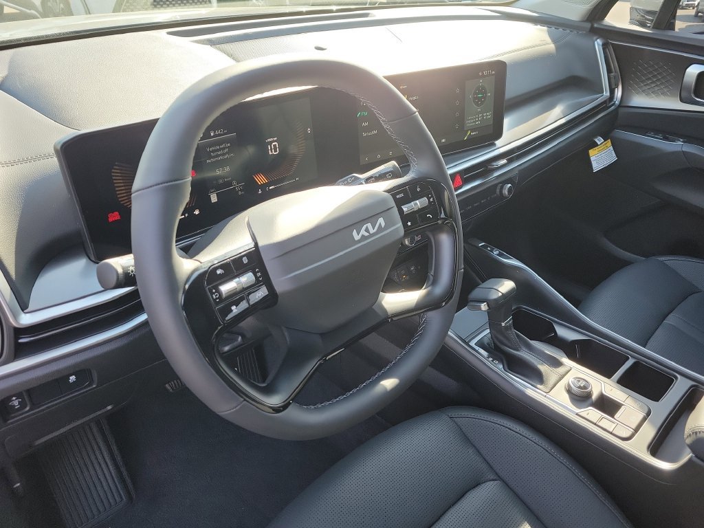 New 2026 Wolf Gray Kia S image 23