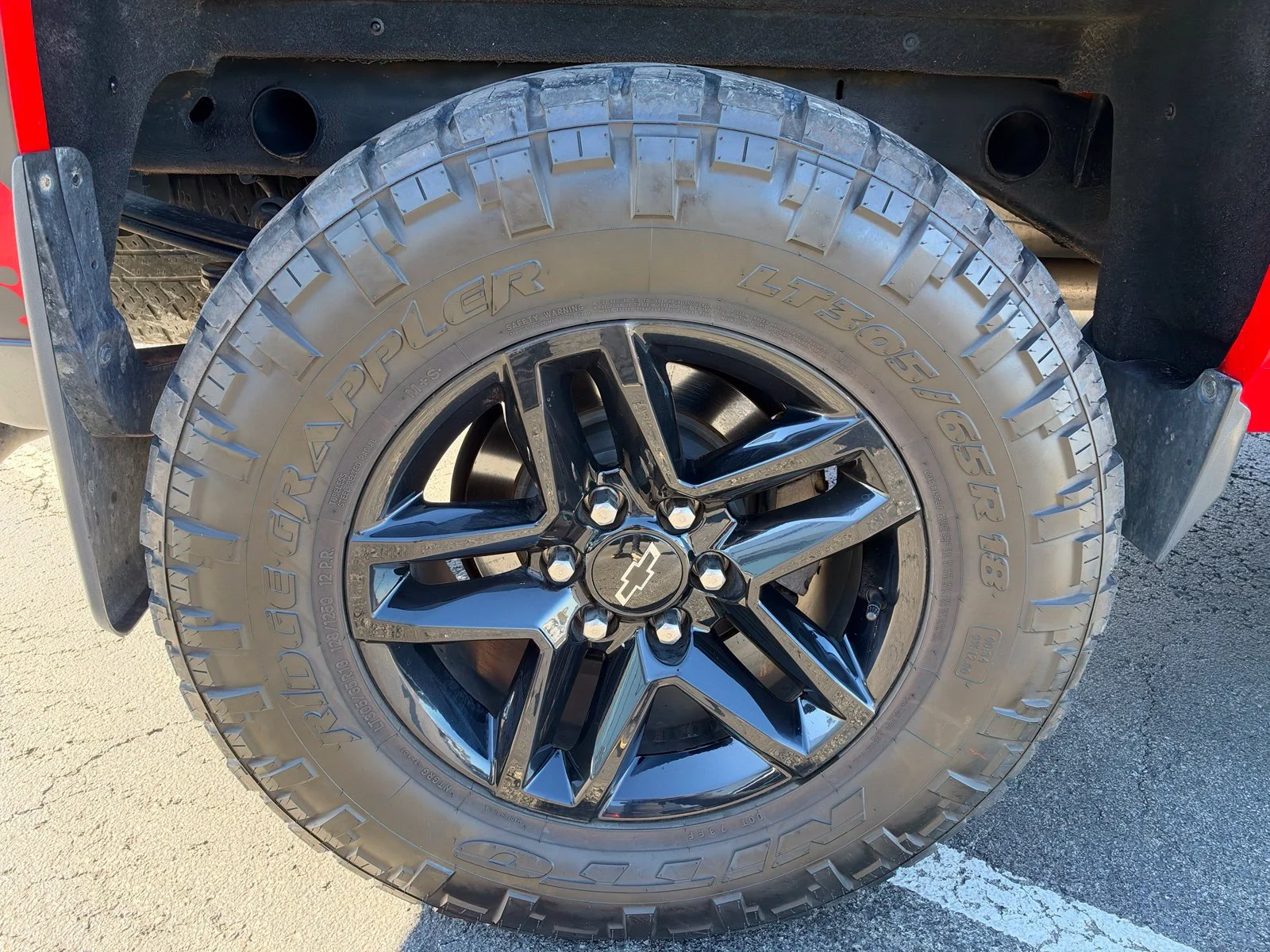 Used 2016 Red Chevrolet Custom image 24