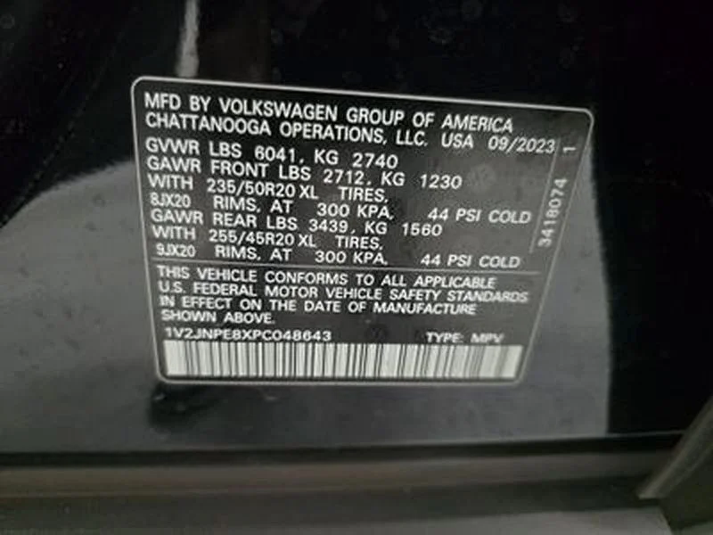 Used 2023 Black Volkswagen Pro S Plus image 14