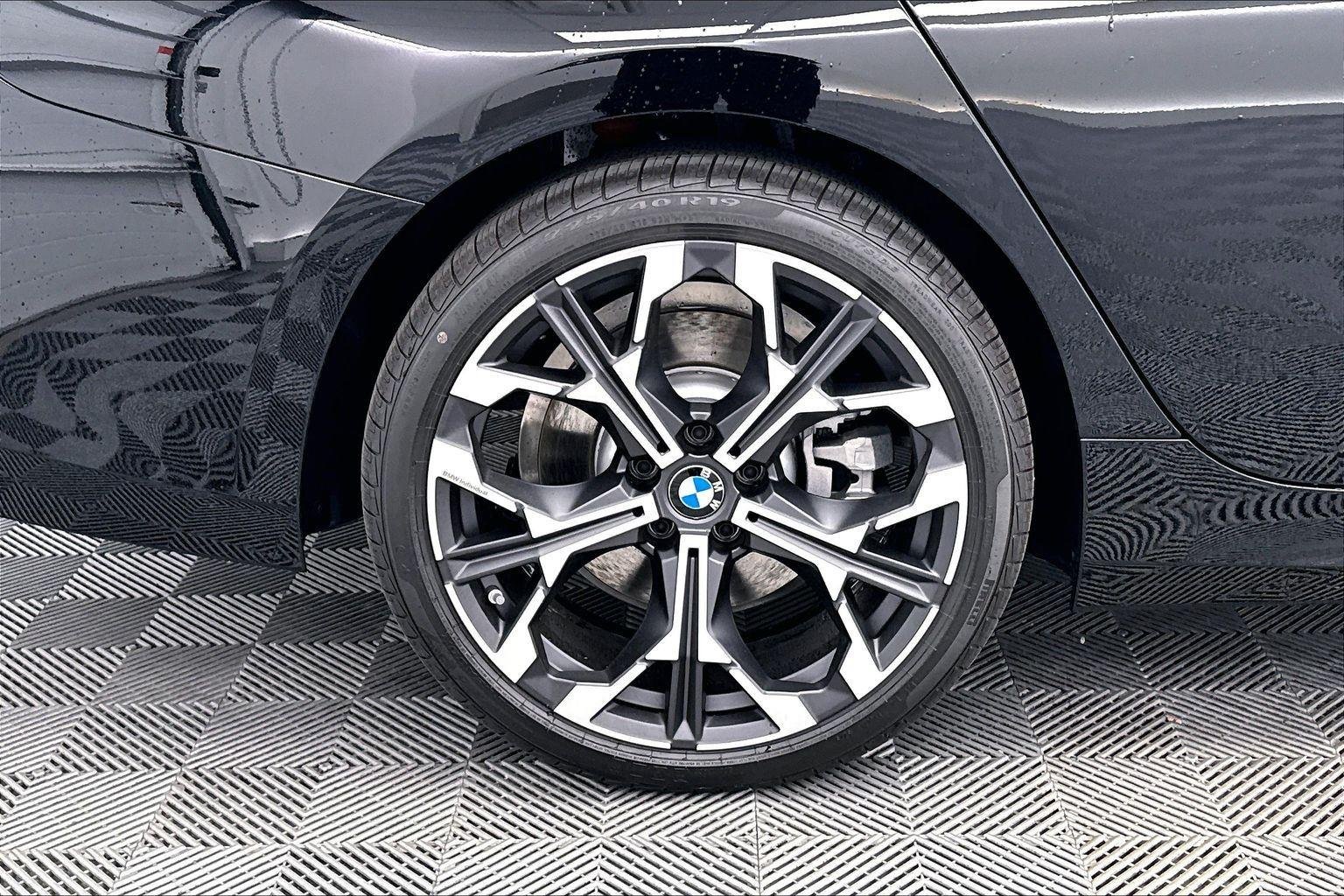 New 2026 Jet Black BMW 330i NA xDrive image 16