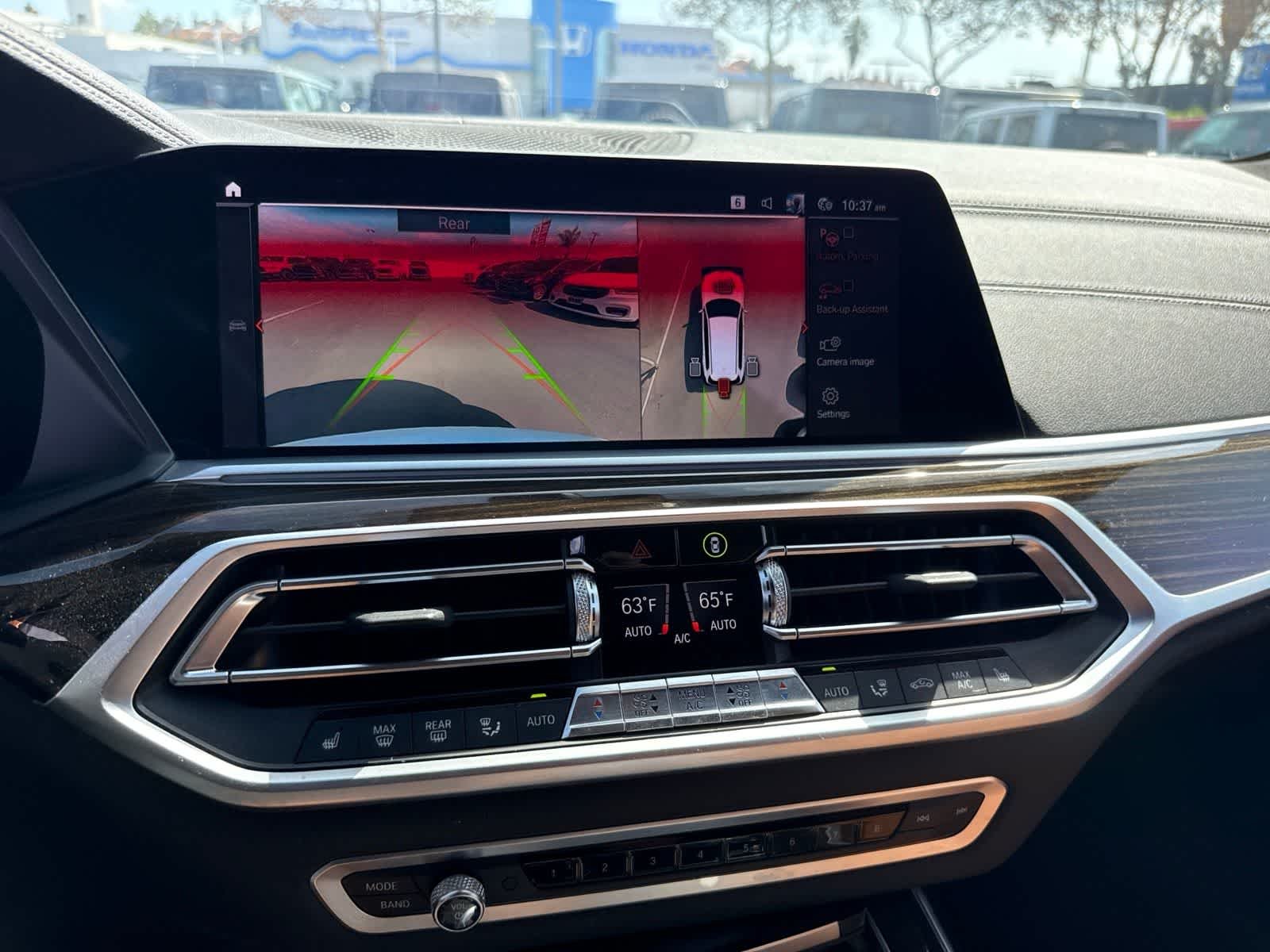 Used 2019 Mineral White Metallic BMW xDrive50i image 32