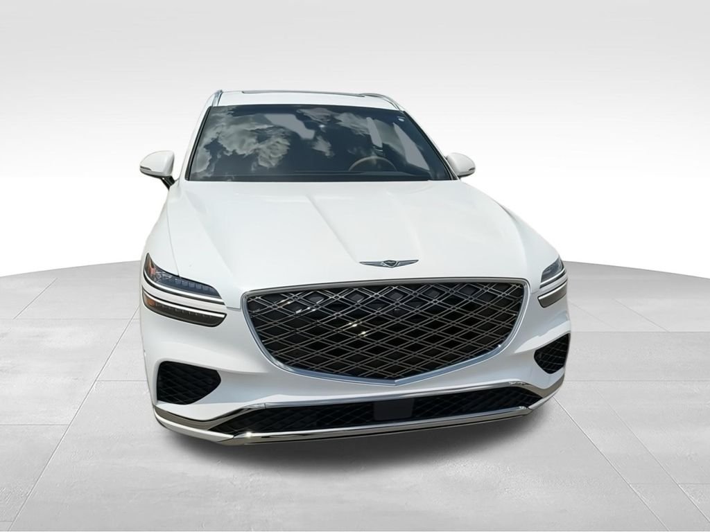 New 2026 White Genesis 2.5T Advanced image 3