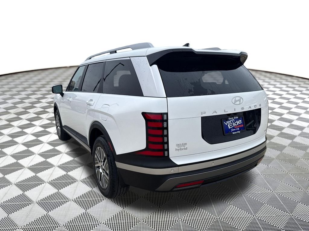 New 2026 White Hyundai SEL image 3