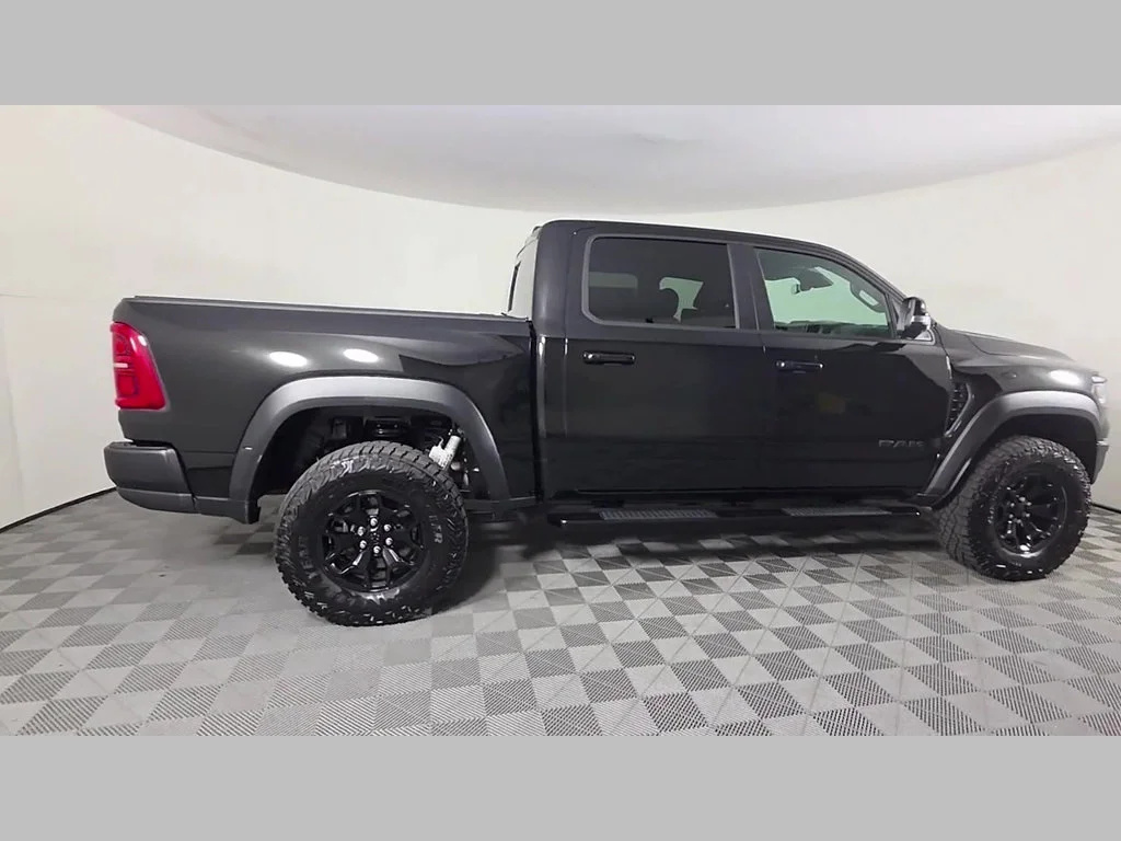 Used 2026 Diamond Black Crystal Pearlcoat Ram RHO image 39