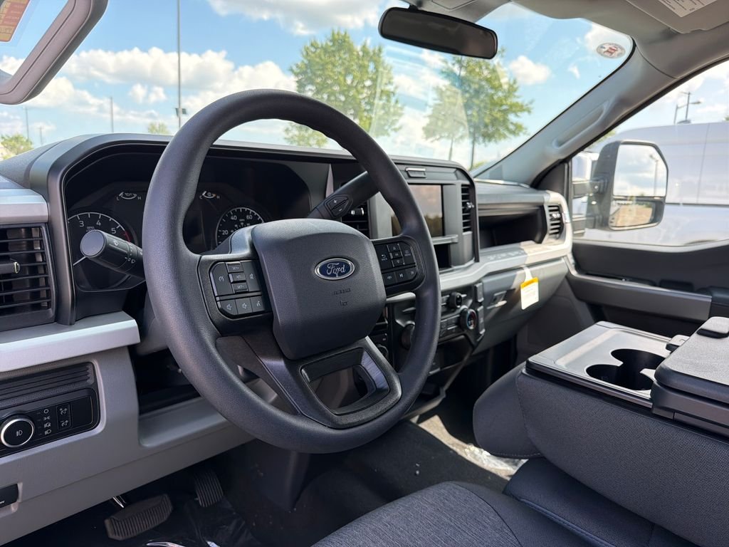 New 2026 Black Ford XL image 18