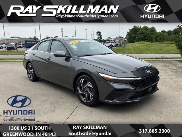 Used 2025 Amazon Gray Hyundai SEL Convenience image 1