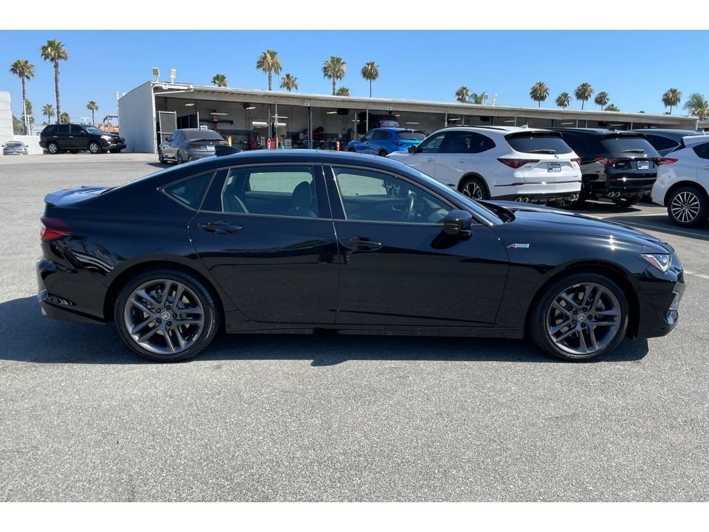 Used 2025 Majestic Black Pearl Acura w/A-Spec Package image 6