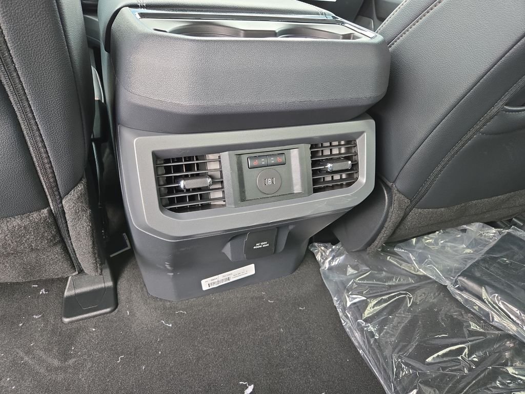 2026 Ford F-250 Super Duty Lariat - Photo 11