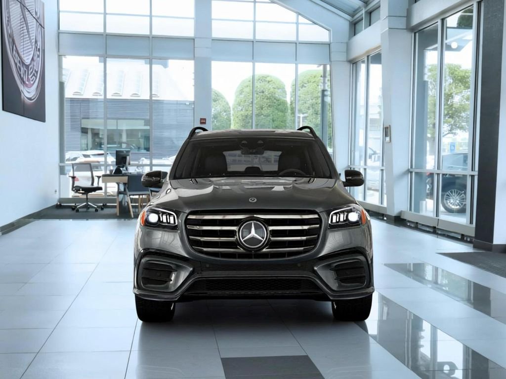 New 2026 Selenite Grey Metallic Mercedes-Benz GLS 450 image 7