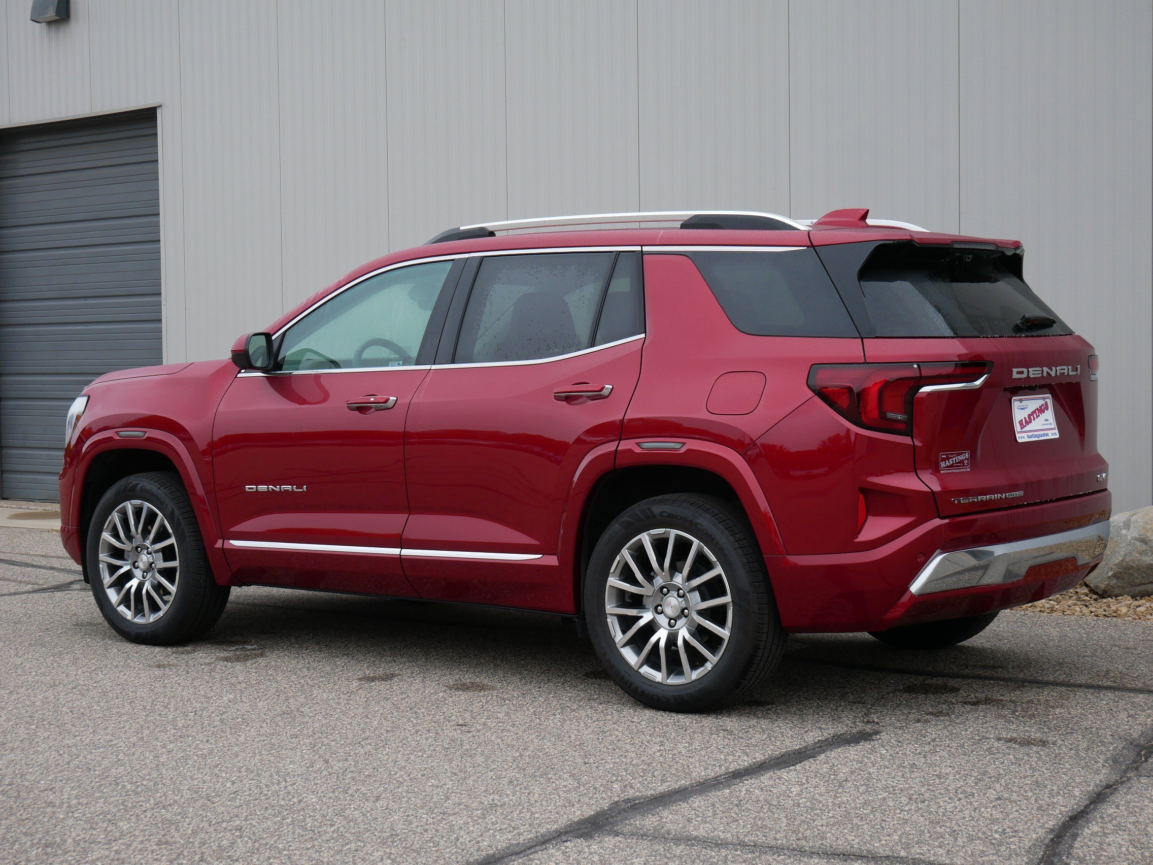Used 2026 Volcanic Red Tintcoat GMC AWD Denali image 3