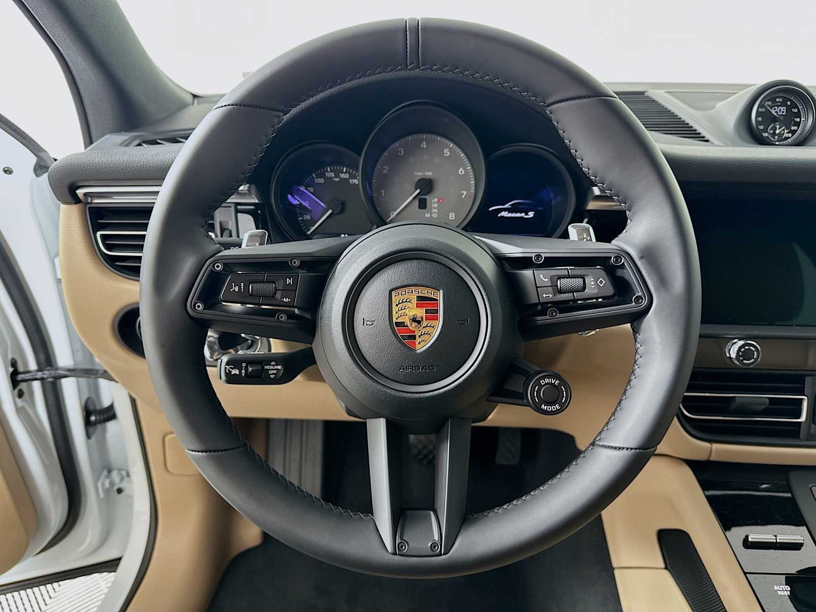 New 2026 Carrara White Metallic Porsche S image 14
