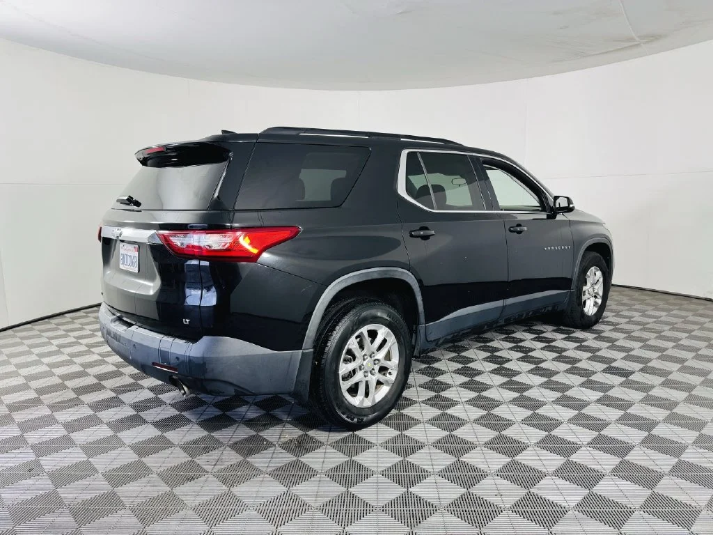 Used 2020 Black Chevrolet LT image 28