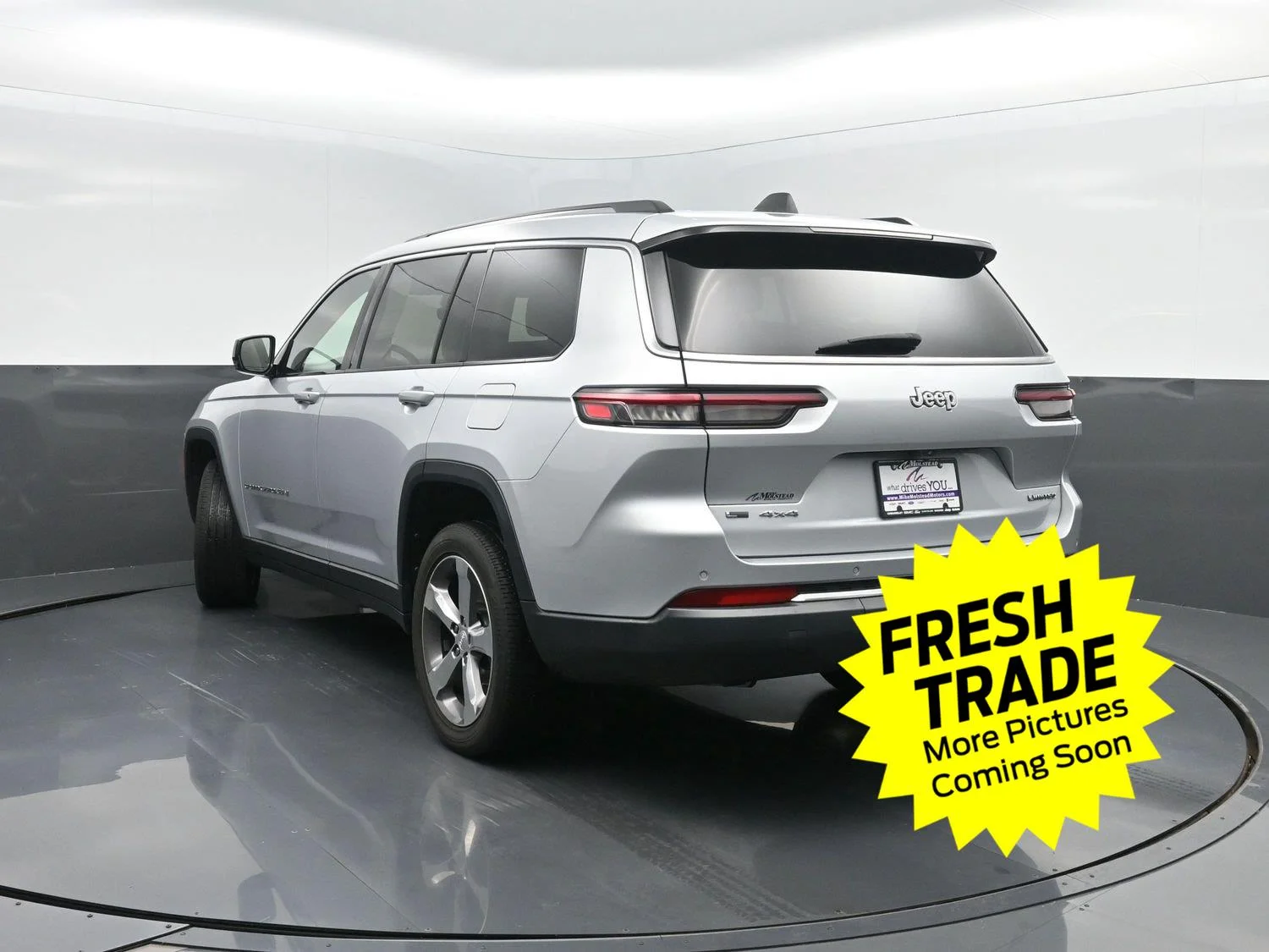 Used 2022 Silver Zynith Jeep Limited image 49
