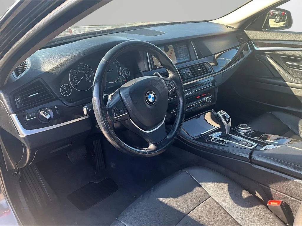 Used 2016 Gray BMW 528i xDrive image 14