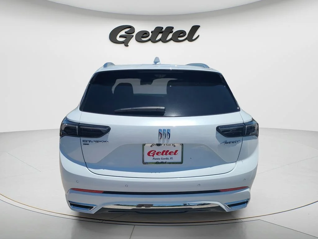 New 2026 Iridescent White Tricoat Buick Avenir image 6