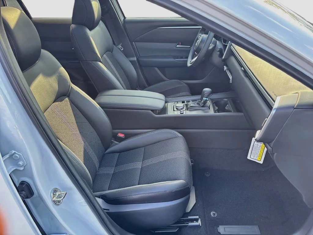 New 2026 Wind Chill Pearl Mazda 2.5 S Preferred AWD image 28