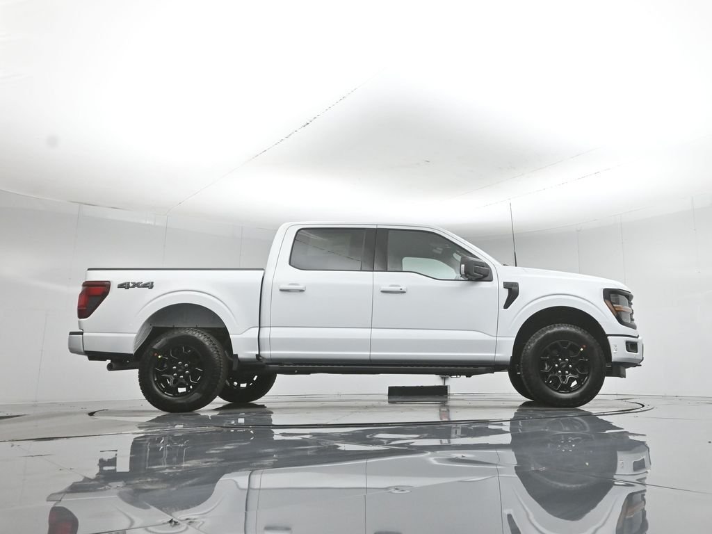 New 2026 Oxford White Ford XLT image 50
